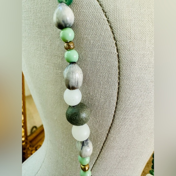 Vintage Druzy Pendant Bead Necklace - Picture 3 of 12